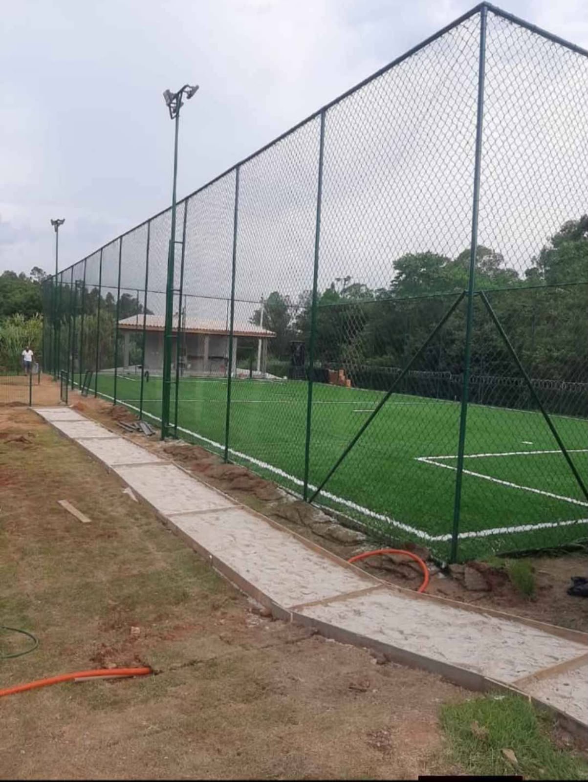 Alambrado e cercamento - Obra real DW